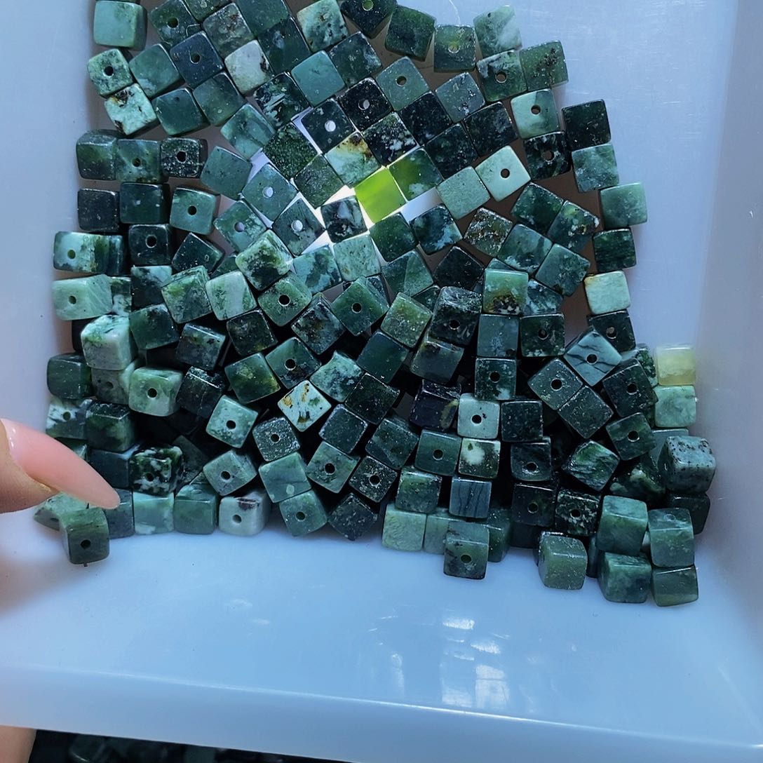 未镶嵌蛇纹石玉其他264