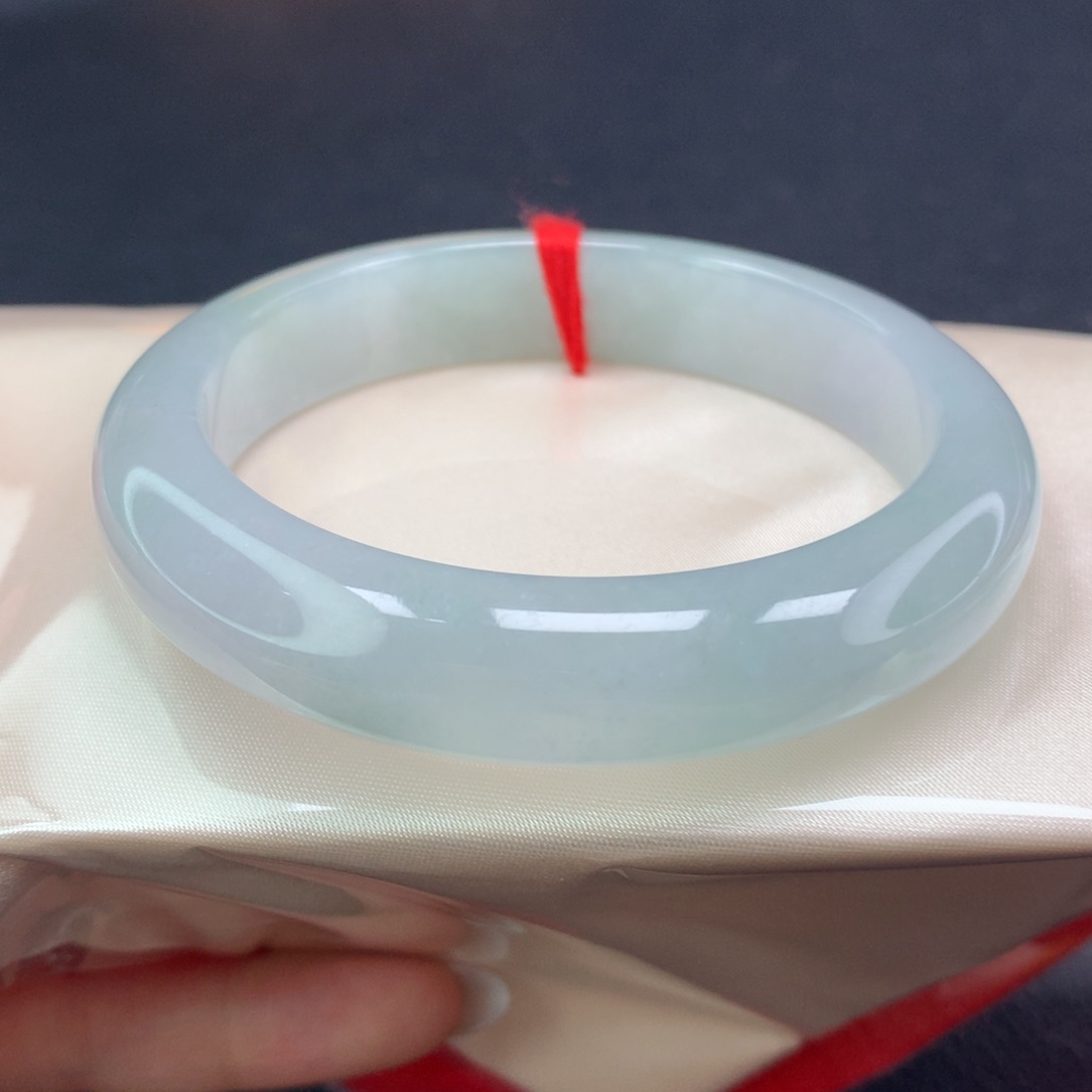 翡翠手镯未镶嵌(31号)