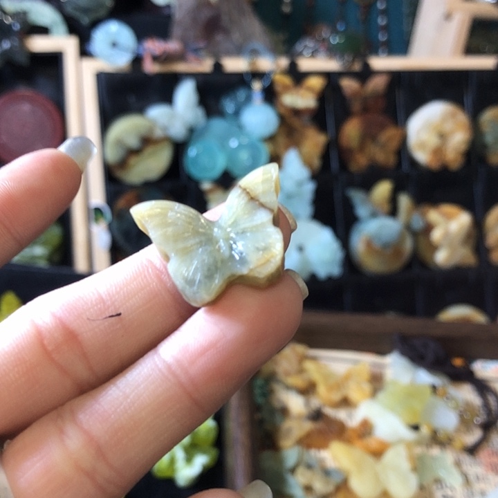 岫玉未镶嵌岫玉挂件