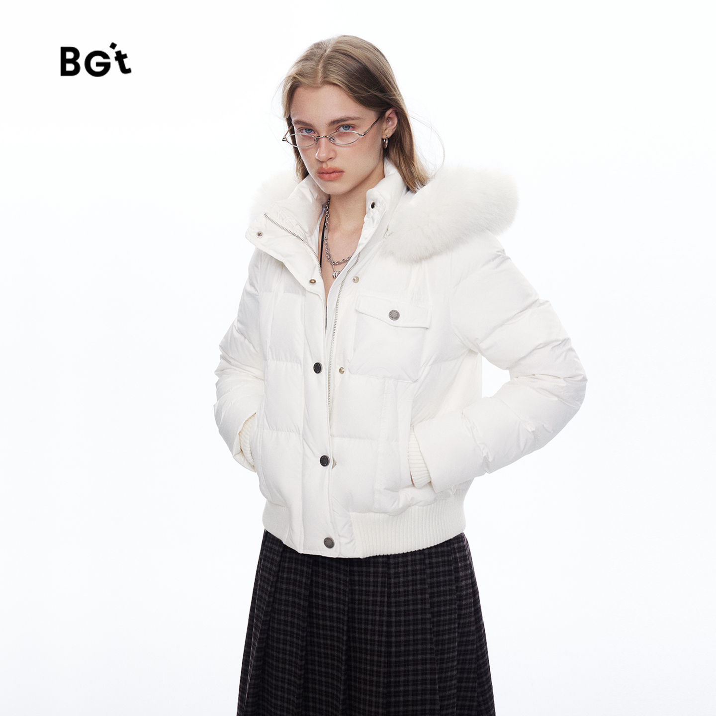 BGt 短款连帽云朵龟背羽绒服2025秋冬新款可拆卸狐狸毛领大衣外套