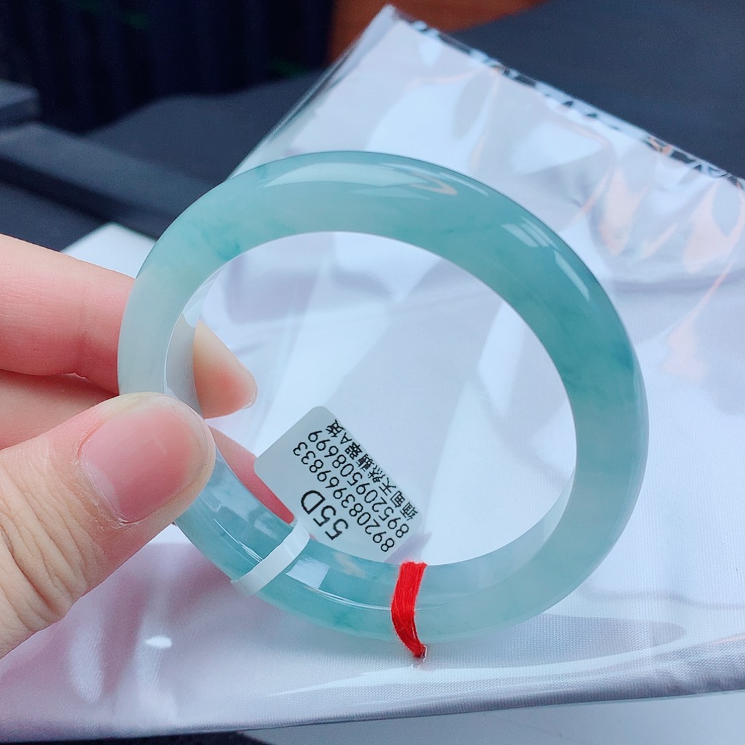翡翠手镯未镶嵌天然缅甸翡翠A货手镯 