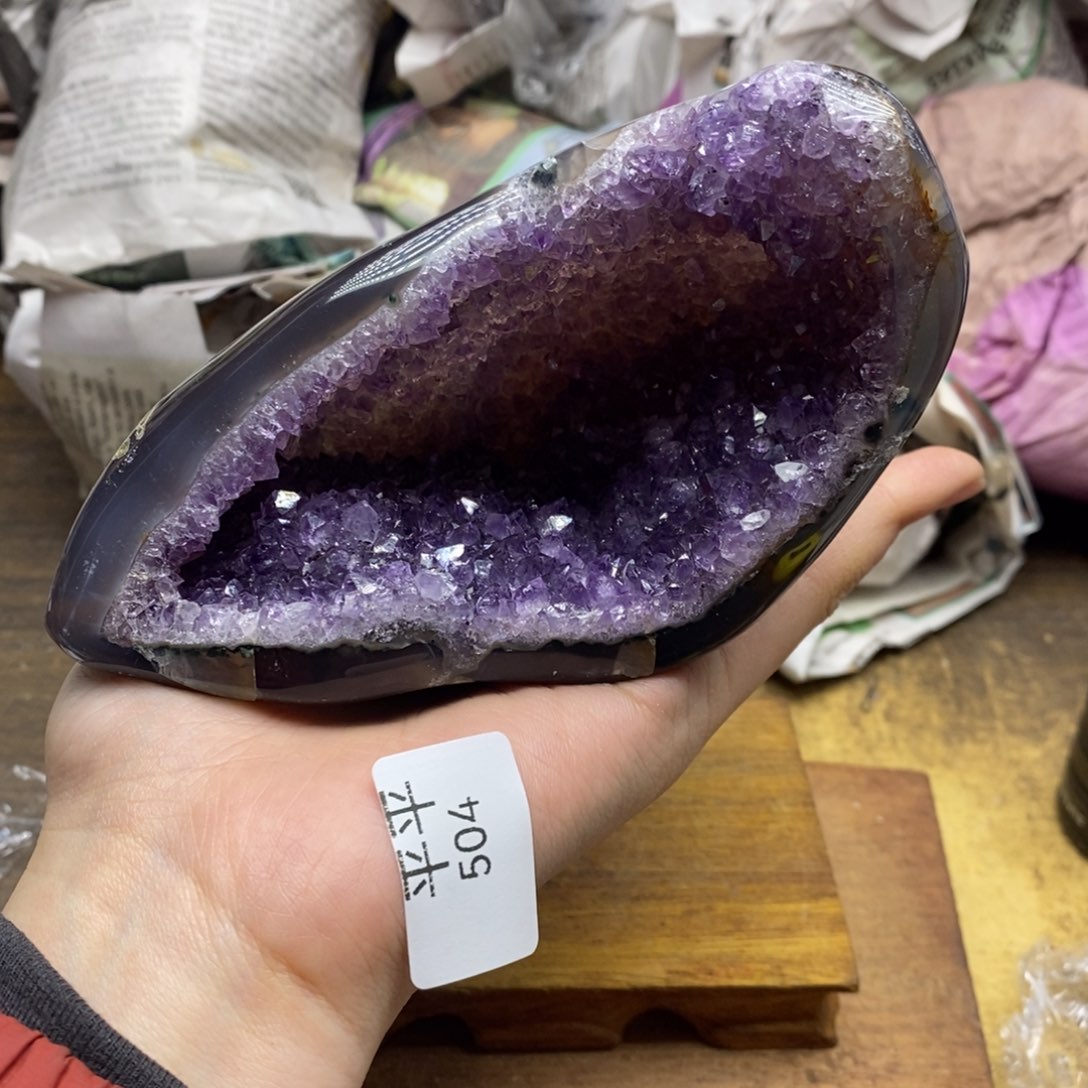 紫晶乌拉圭未镶嵌