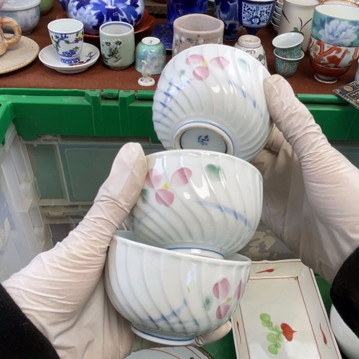 陶他家瓷器真美…开播了