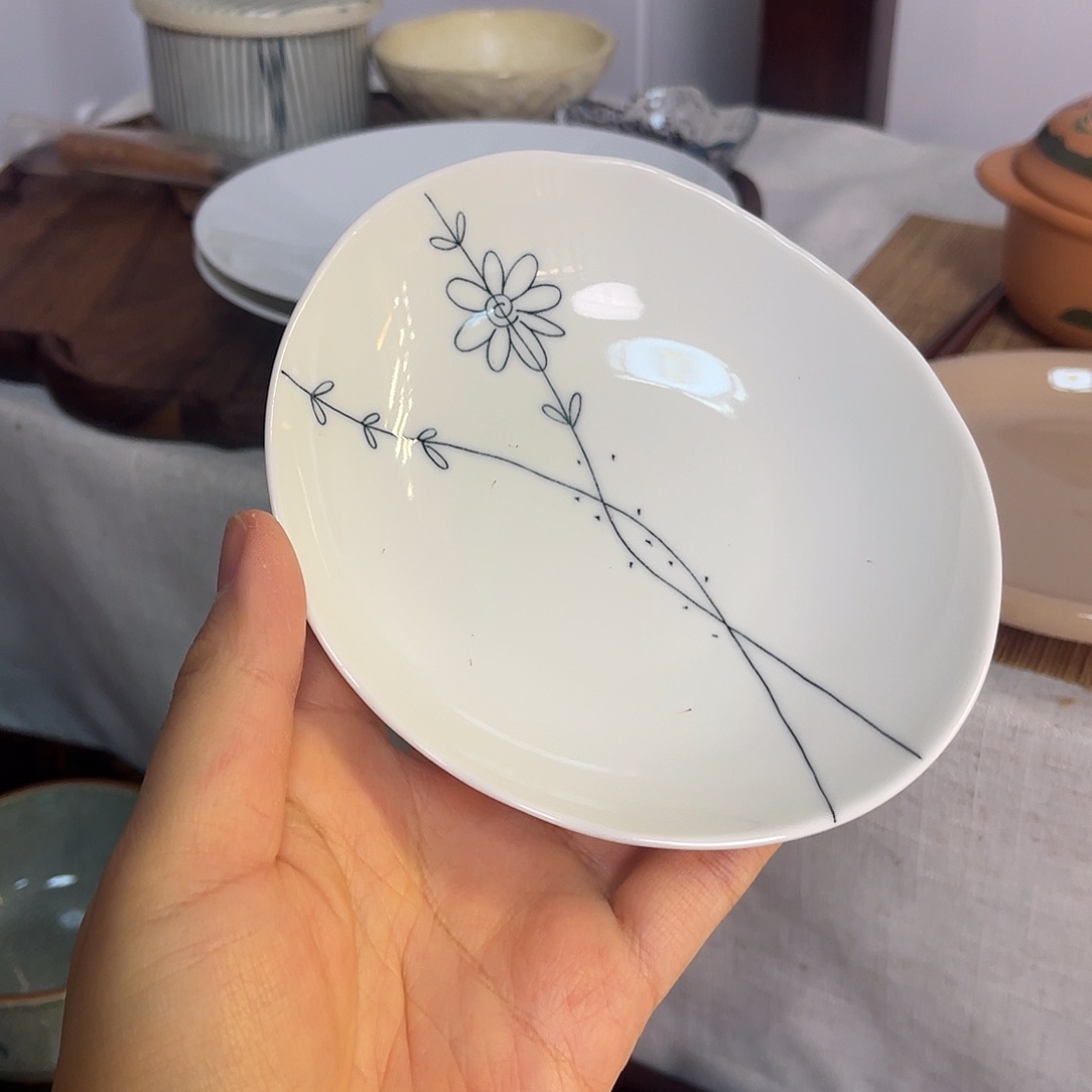瓷片青花线条椭圆钵17