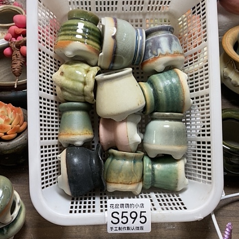 紫砂花盆595微瑕品口径3厘米左右