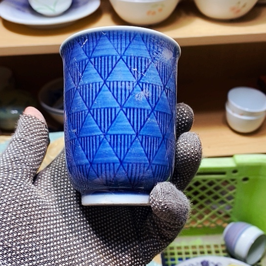 瓷片新年快乐万事如意