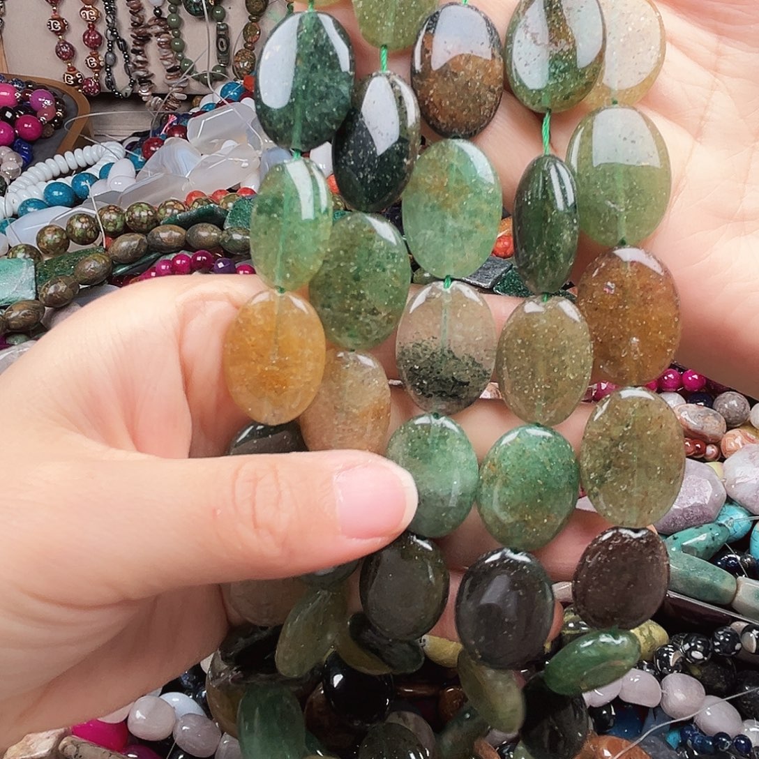 玛瑙/玉髓未镶嵌珠宝半成品绿金沙