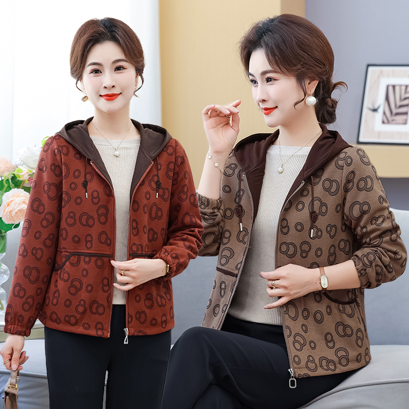妈妈外套洋气高贵秋装衣服2025新款中老年宽松风女衣&2530