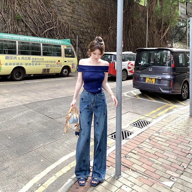 贝贝小姐【蓝色妖姬】小众花朵装饰阔腿牛仔裤新款夏季宽松直筒裤子