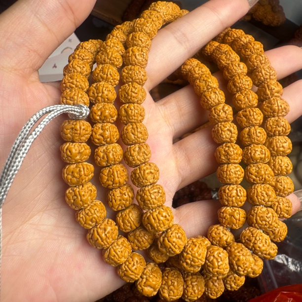 印尼小金刚8-9mm手串108颗原皮男女佩戴挂脖多圈菩提籽手串