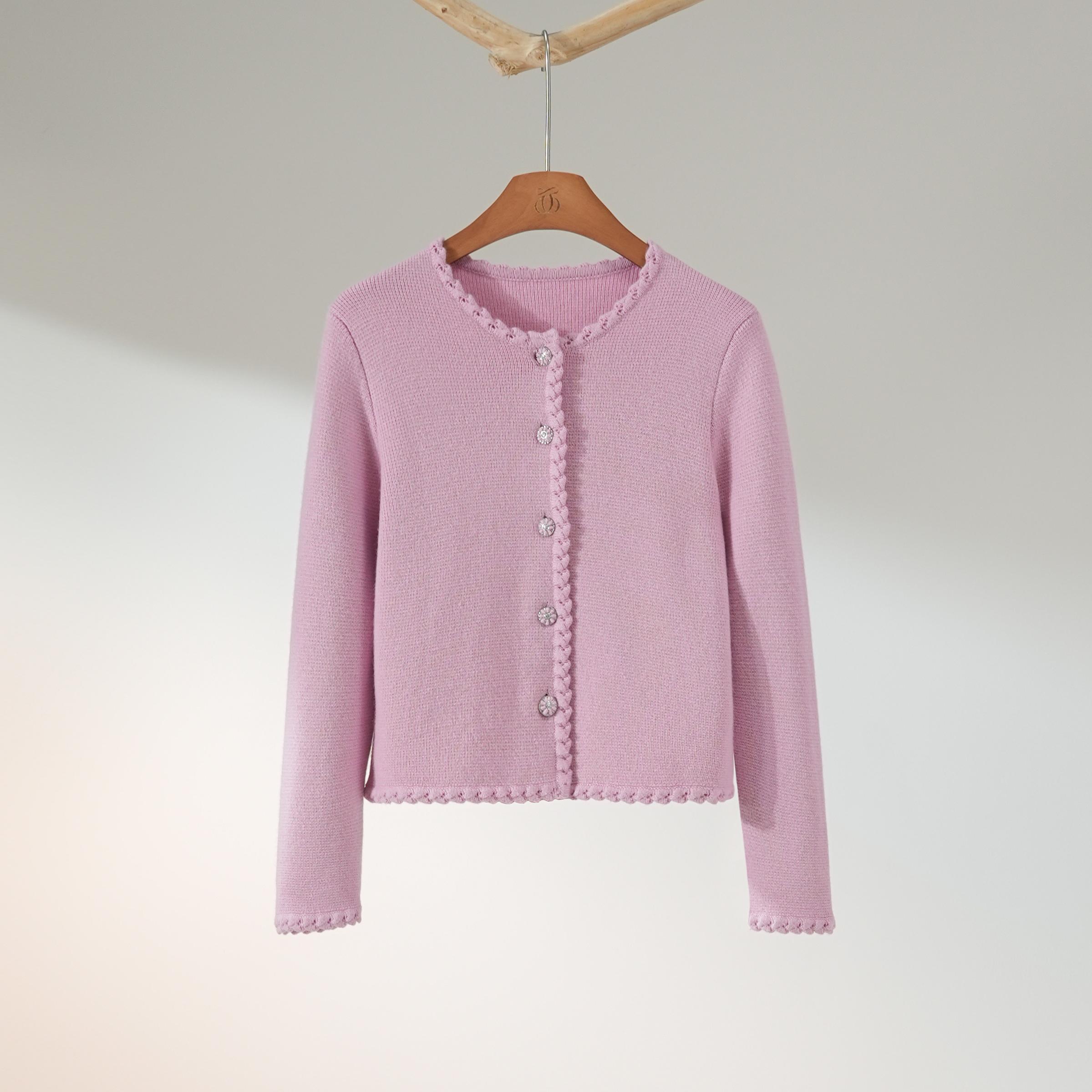 西子/【戴安娜】绵羊毛高级显瘦小香风圆领针织外套/WTXS131