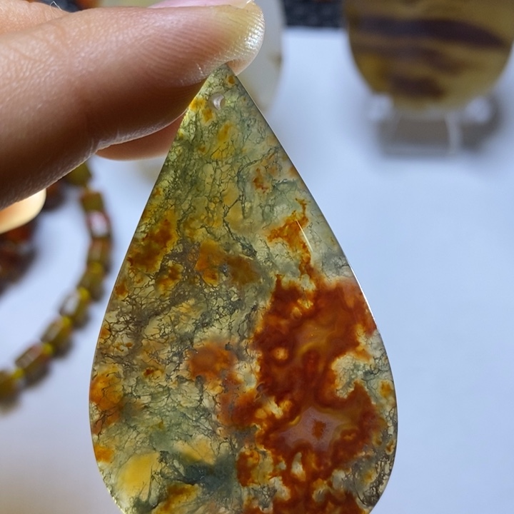 玛瑙/玉髓颈饰未镶嵌