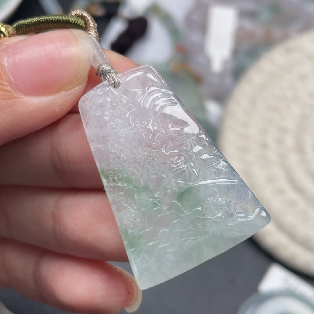 翡翠未镶嵌颈饰天然A货缅甸翡翠