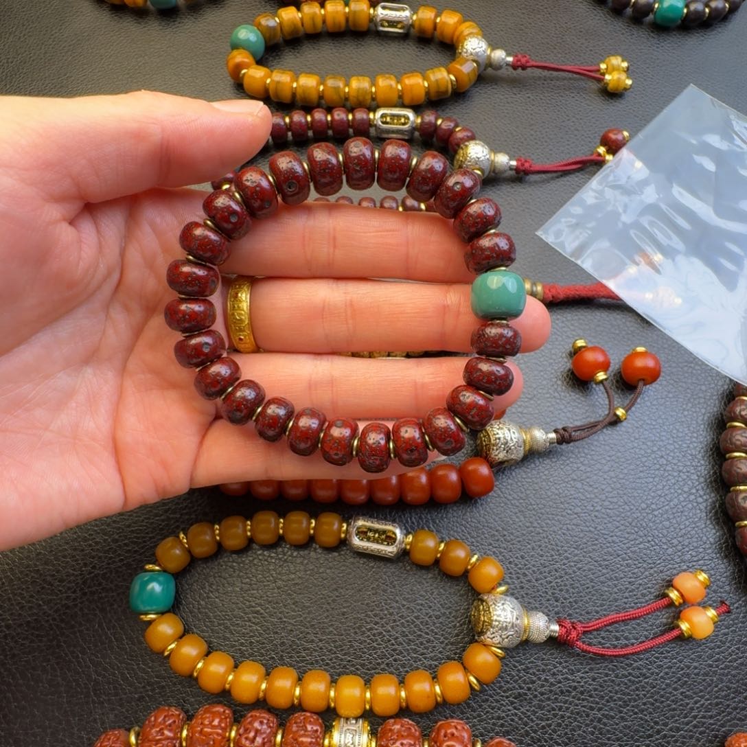 愤***猫泥塑星月菩提菩提