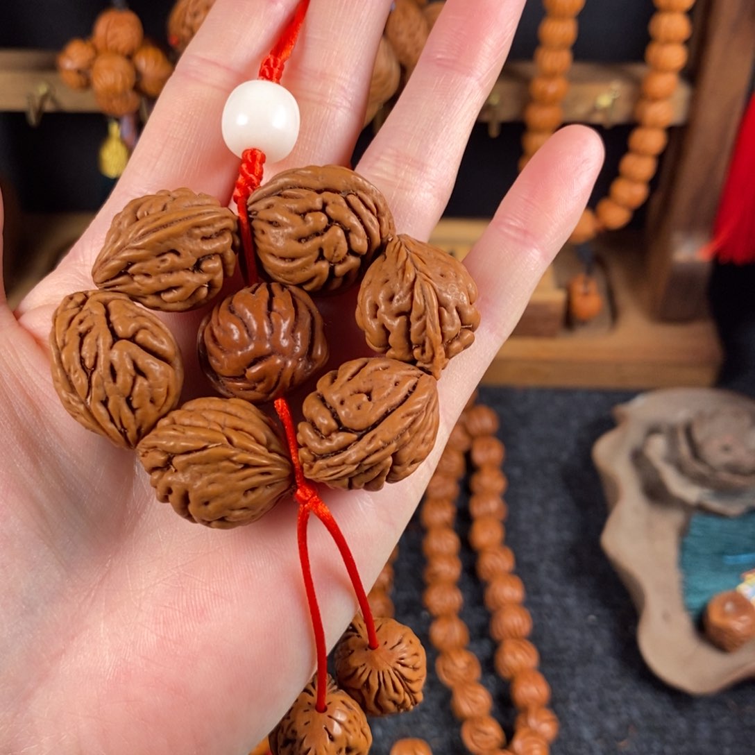 吊坠桃核桃枭挂件