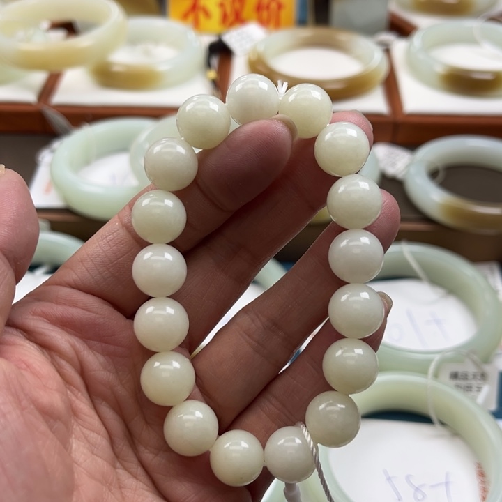 和田玉手链未镶嵌