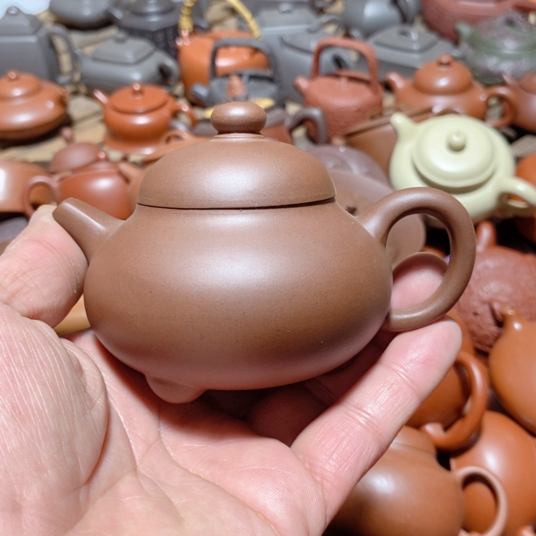 紫砂茶壶欢迎各位光临惠顾