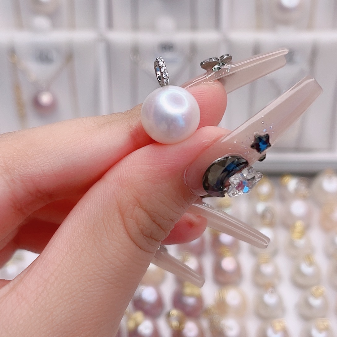 未镶嵌吊坠(赠链)淡水珍珠