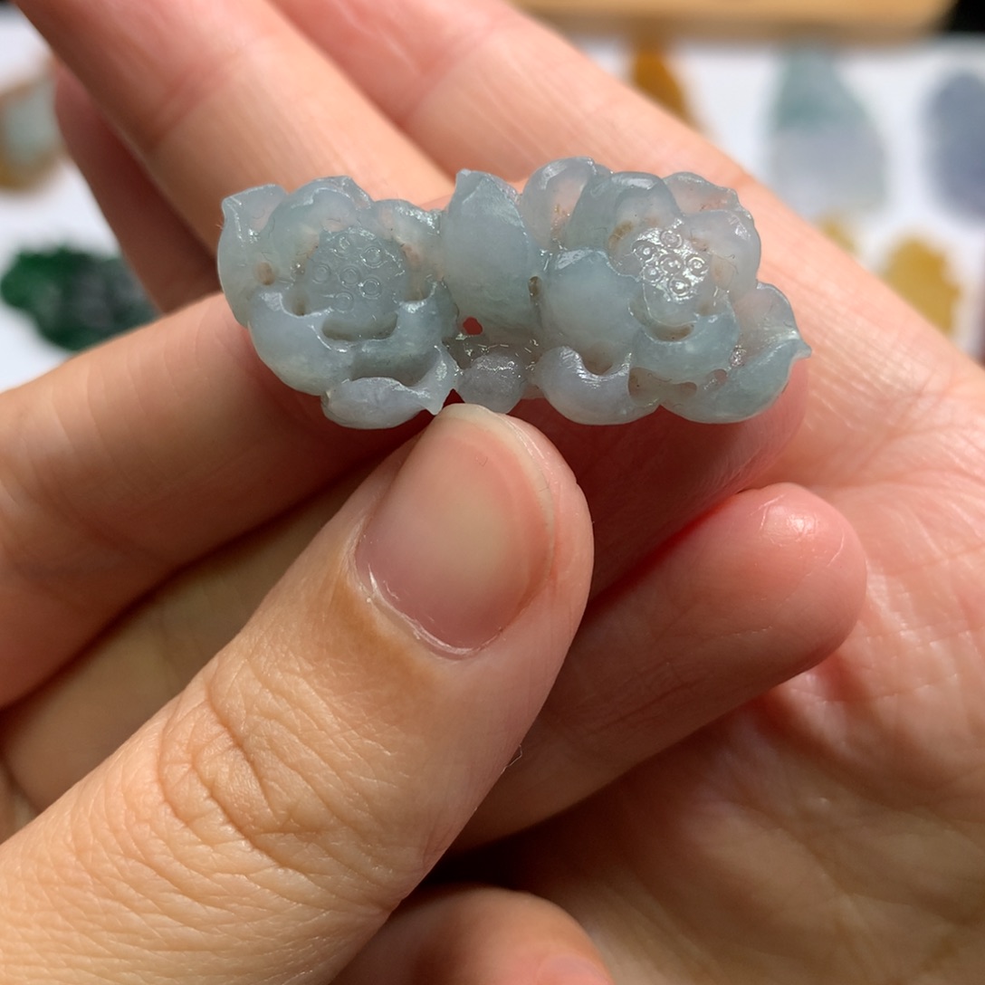 定制翡翠未镶嵌玉衡花