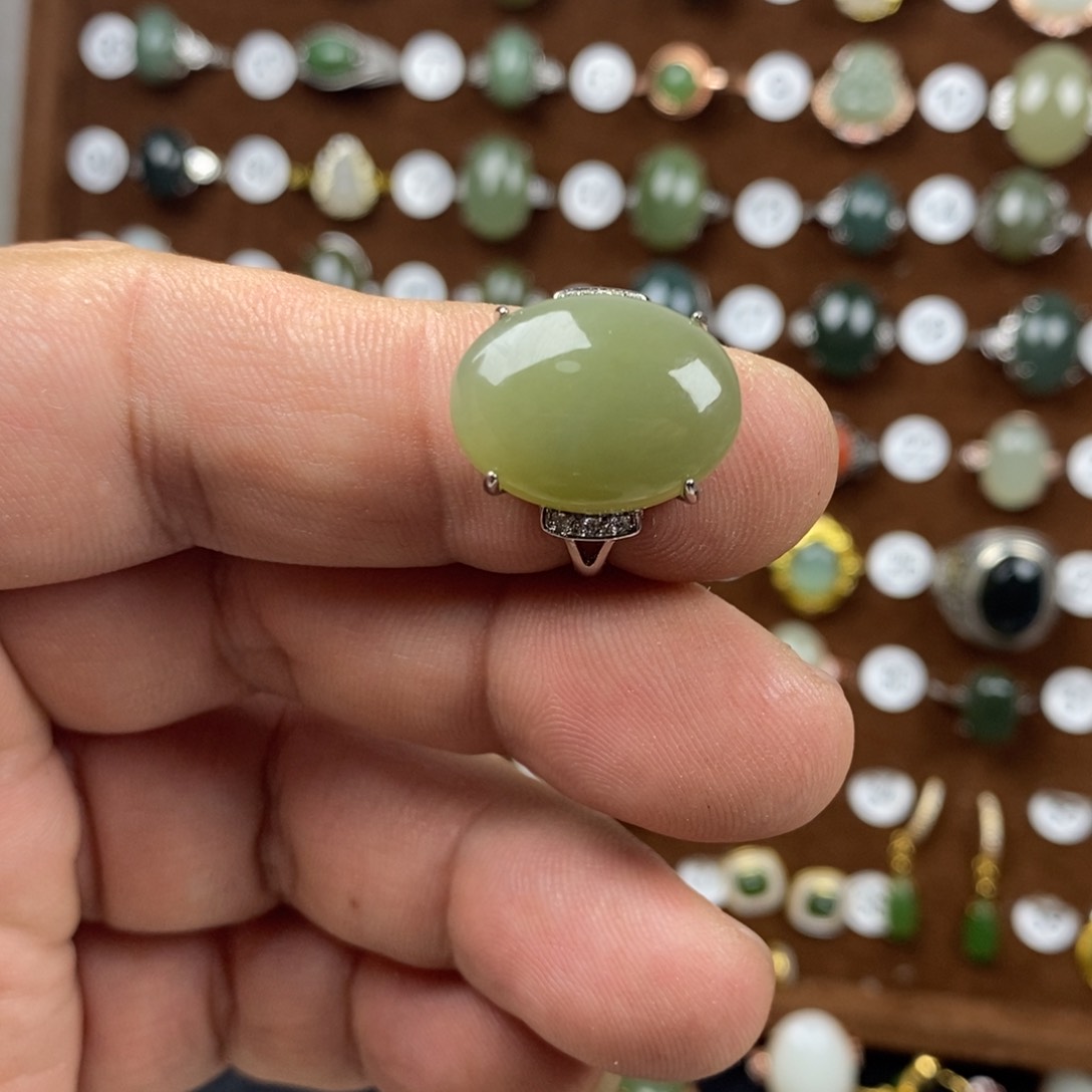 和田玉（青玉）戒指合金