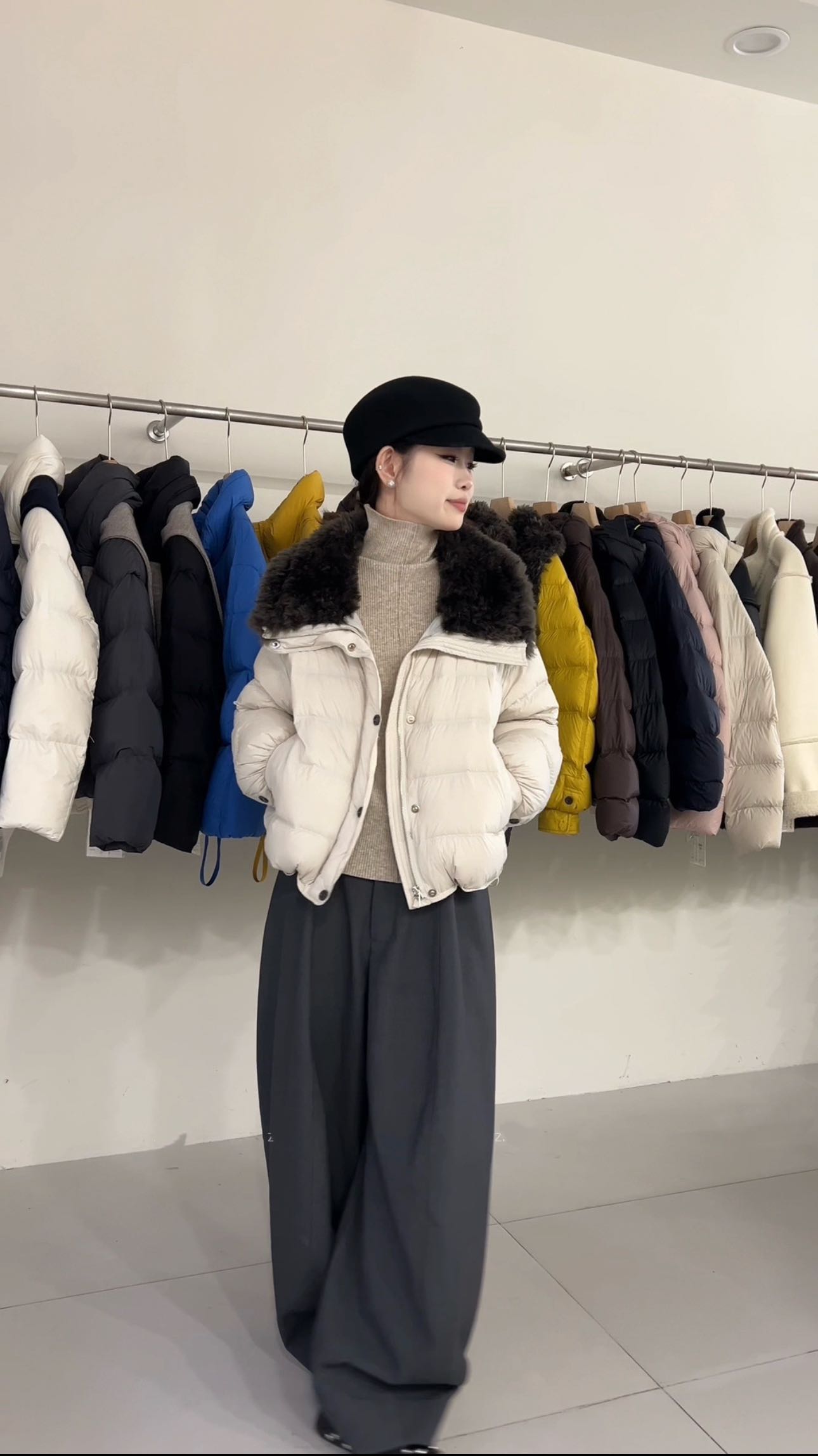 【锦衣服饰】ZX 58120韩系新国标90绒拼接毛翻领短款羽绒服