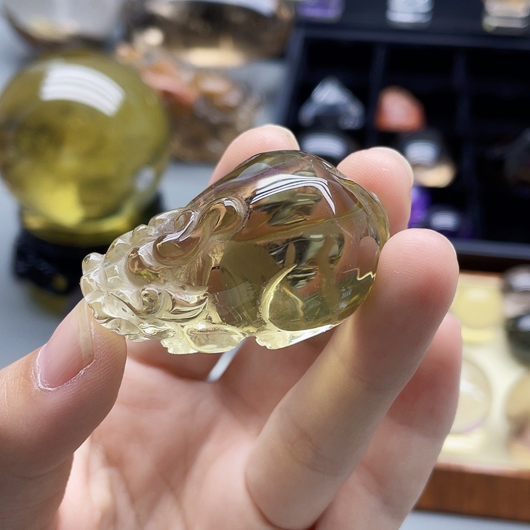 蘑***园未镶嵌珠宝半成品水晶
