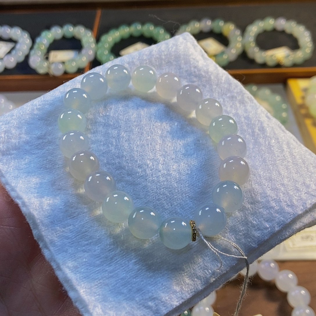 定制翡翠未镶嵌翡翠手串卡9.7