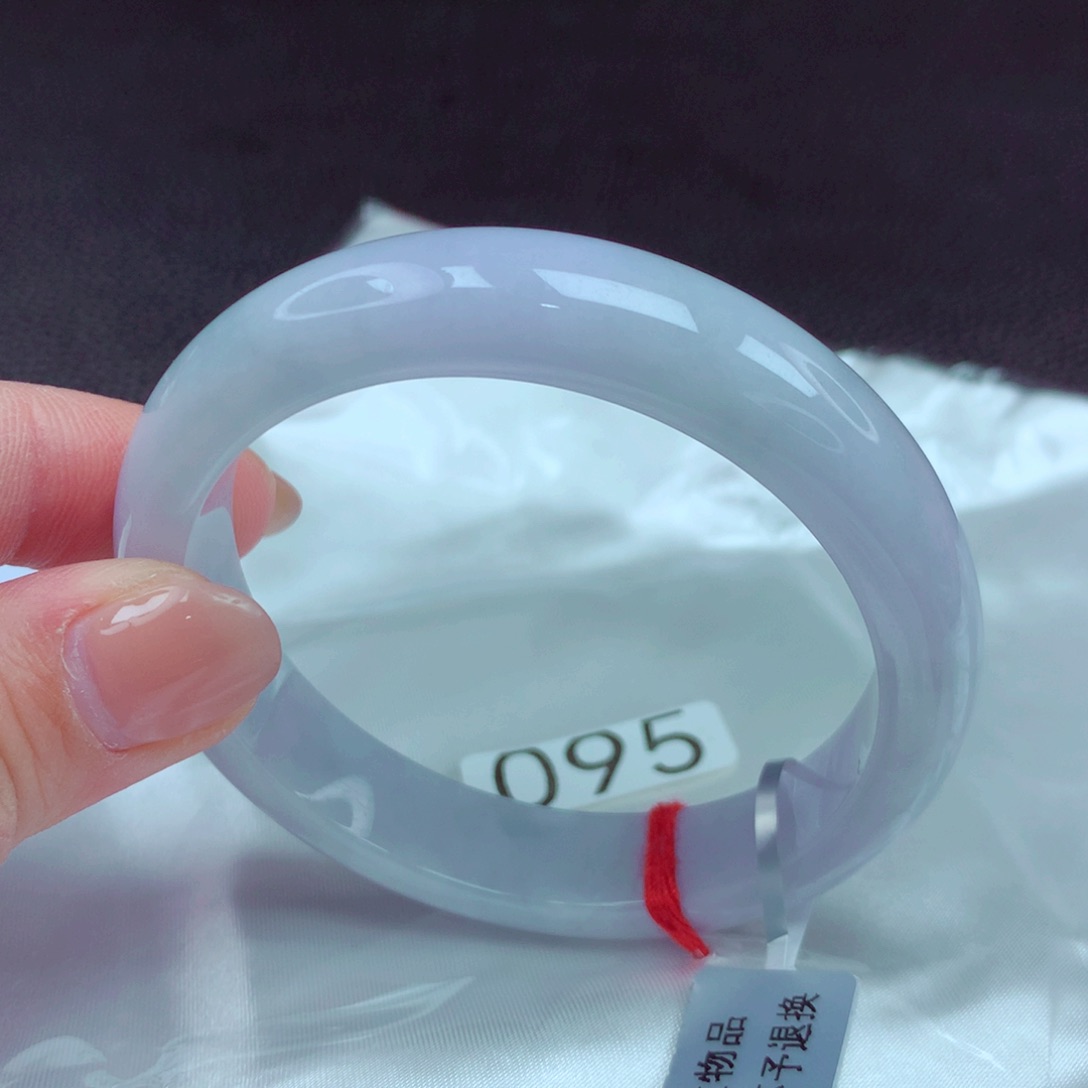 翡翠手镯未镶嵌手镯88