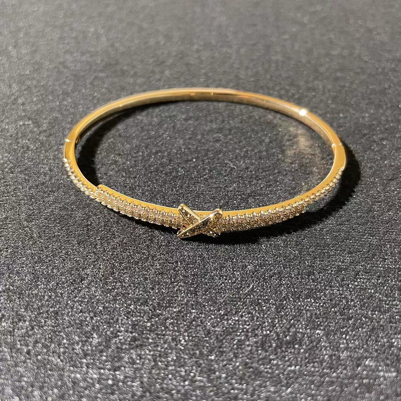 【蜜妃高订】WB-202时尚设计手镯多样性发一件