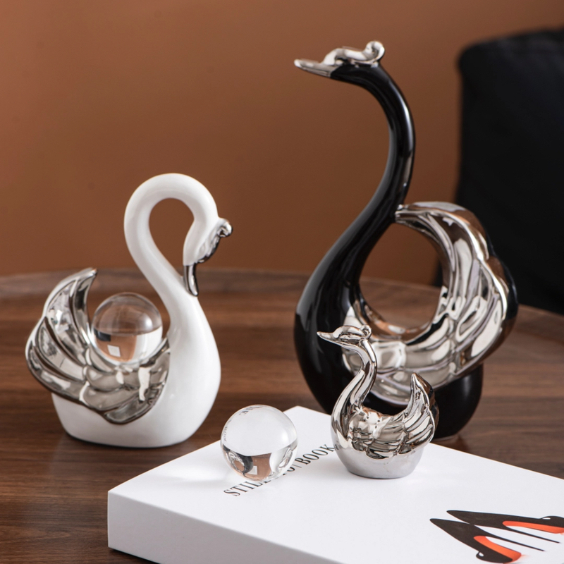 轻奢高档天鹅情侣摆件家居饰品客厅电视柜玄关酒柜装饰品新婚礼物