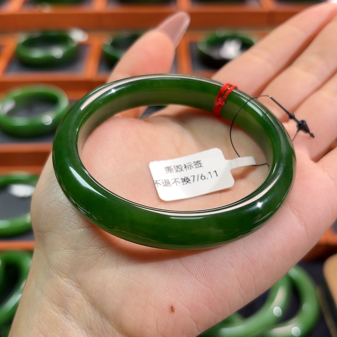 和田玉（碧玉）未镶嵌手镯冰底辣菠菜5758