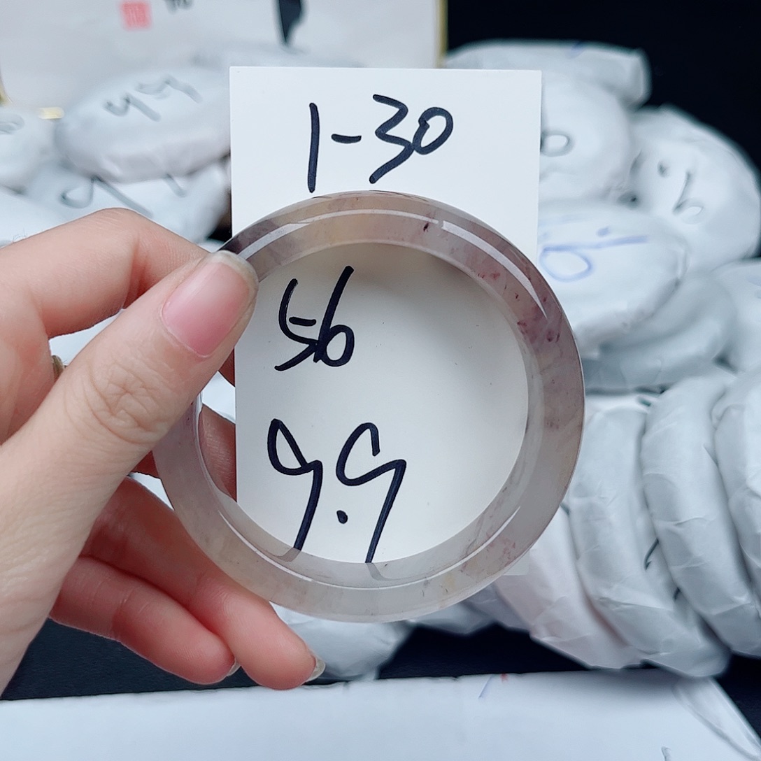 石英质玉未镶嵌手镯1.30