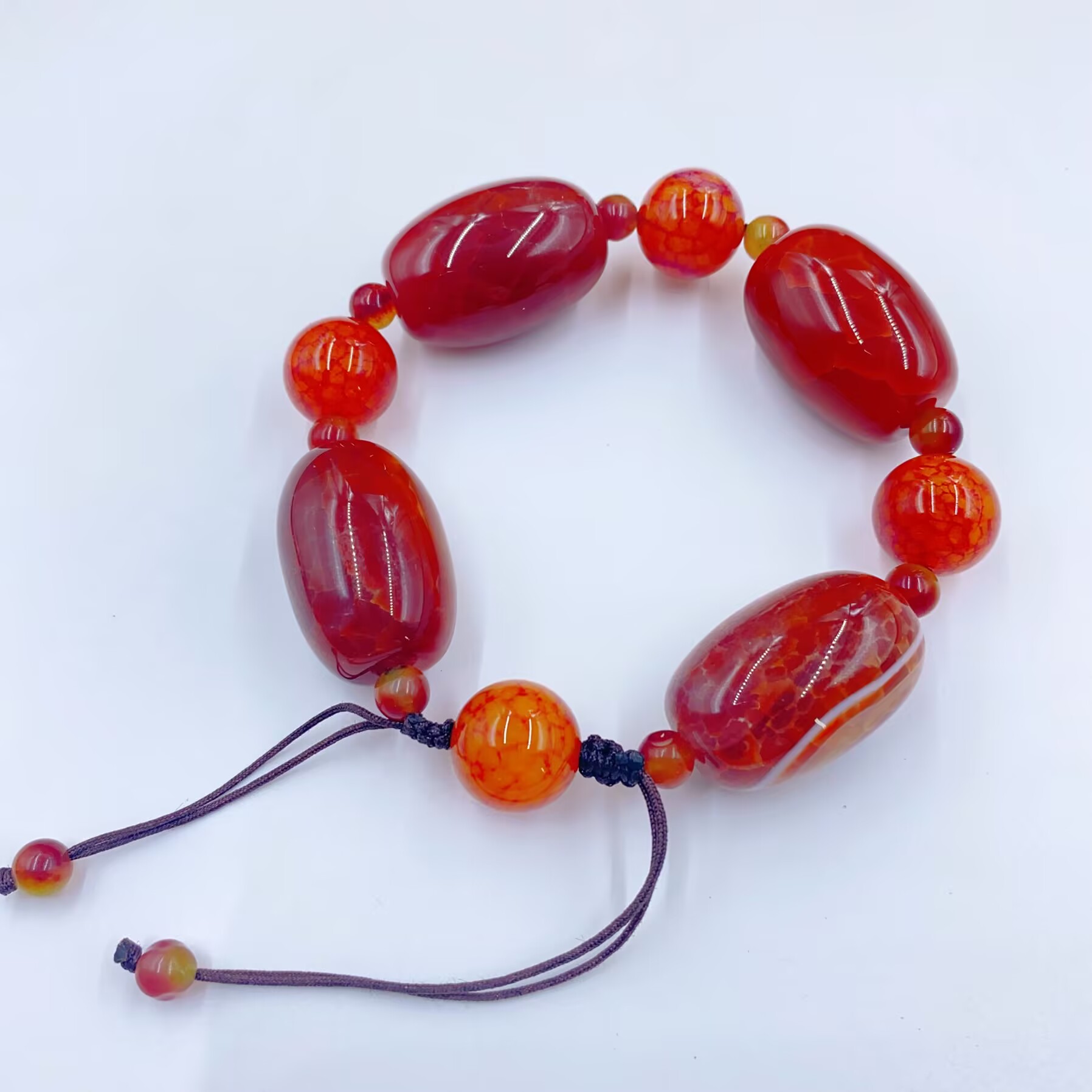  2709  橙色珠珠手串多样性发货