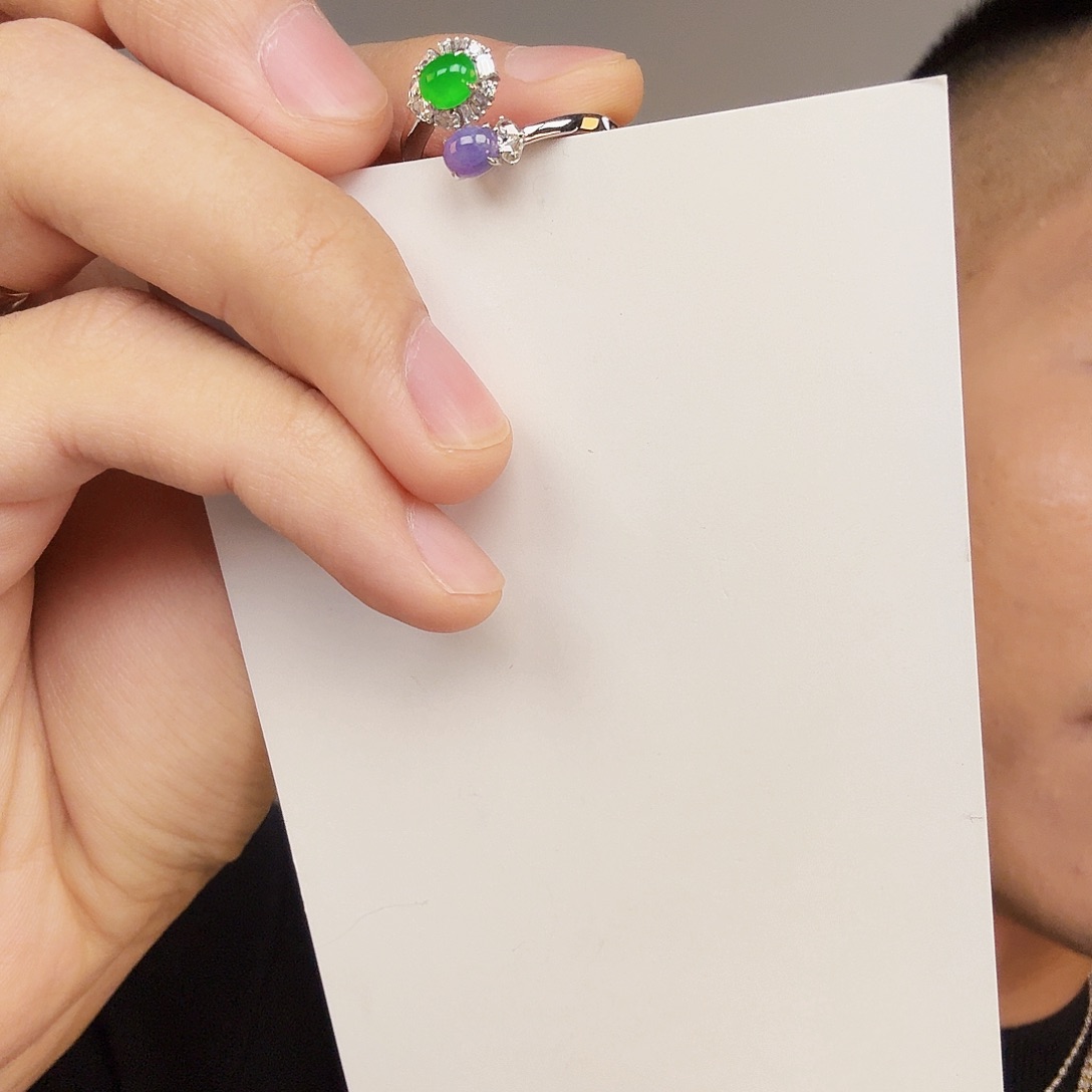 ༄***࿐翡翠18K金镶嵌颈饰一件