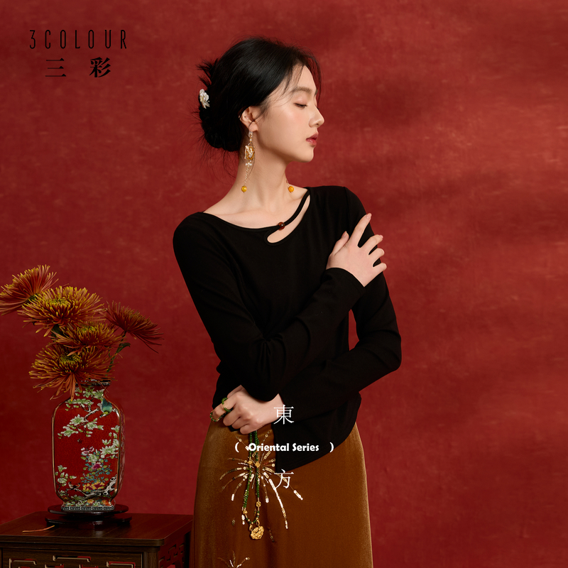 三彩【星火流年】2026春季新款不对称水滴领T恤上衣修身内搭C