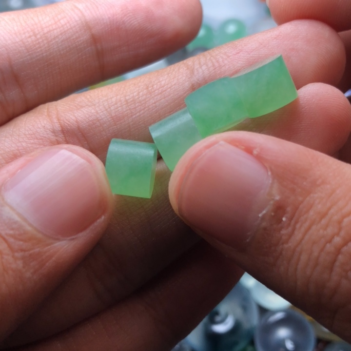 未镶嵌定制翡翠挂件