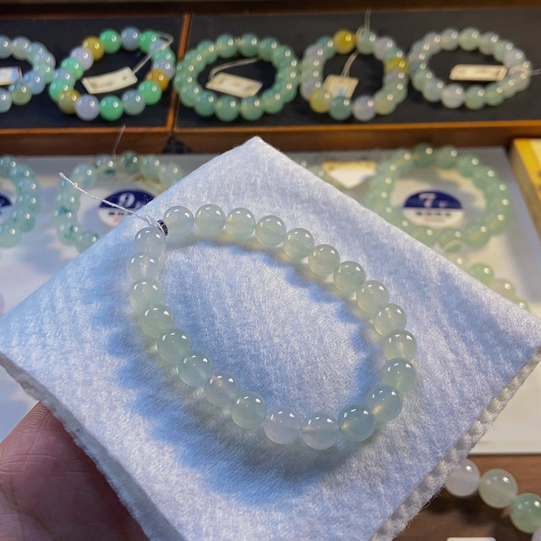 定制翡翠未镶嵌翡翠手串卡7.8