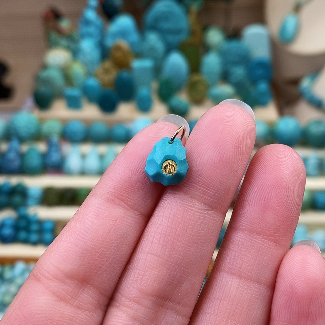 绿松石珠宝奇石未镶嵌