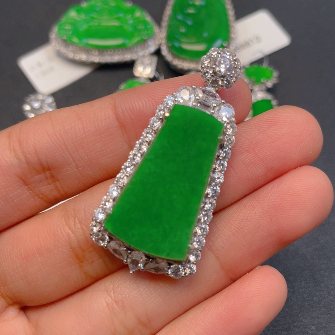 ****呀翡翠银S925镶嵌吊坠(不含链)