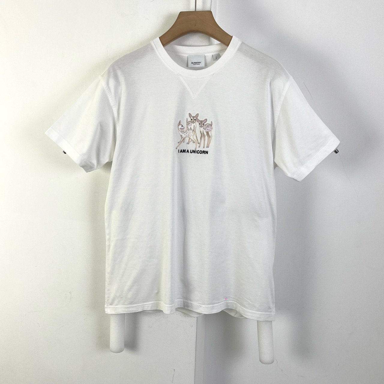 95新 BURBERRY/博柏利 S码/小鹿刺绣短袖/11097