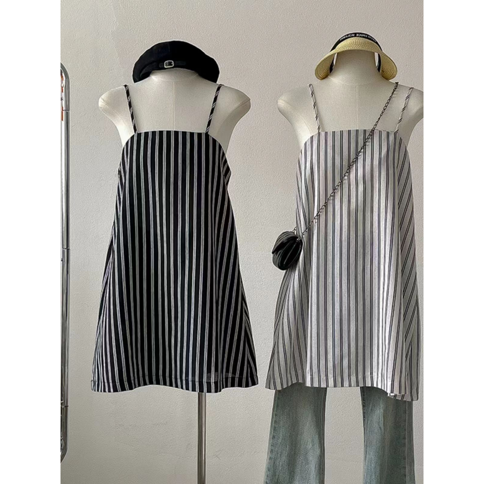 4212 两色条纹吊带裙