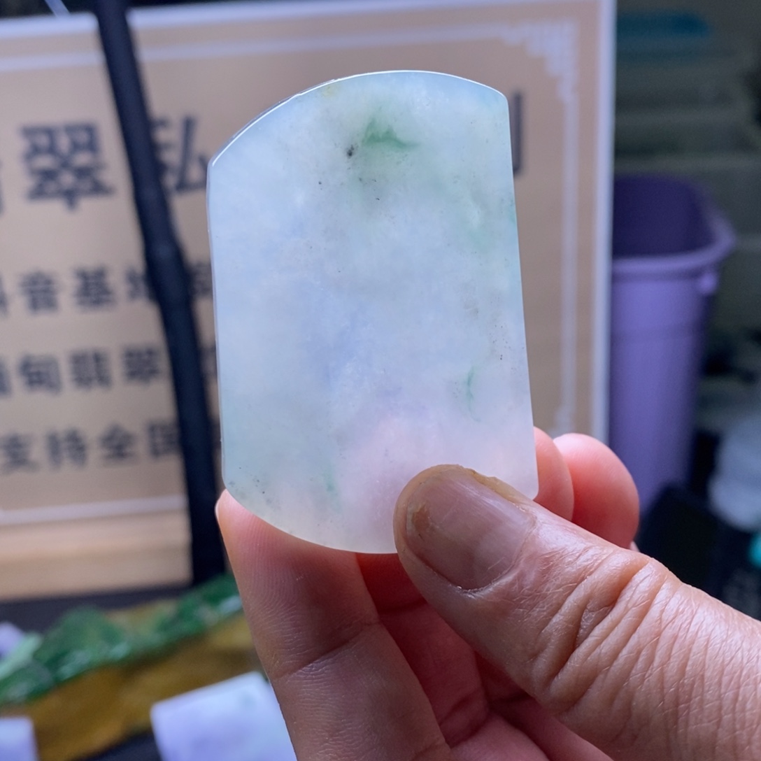 定制翡翠未镶嵌         