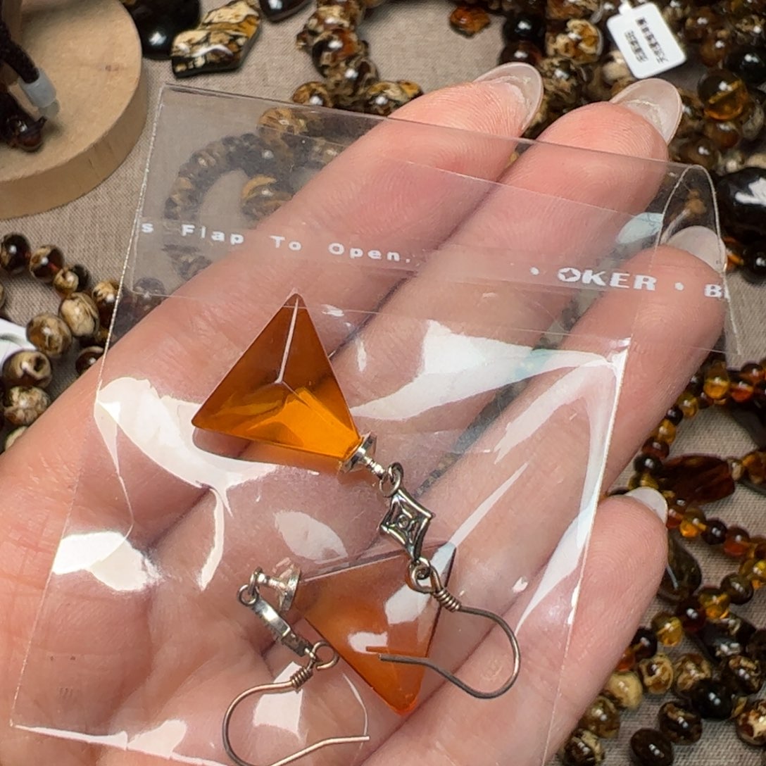 琥珀手链未镶嵌青*青抚顺耳挂