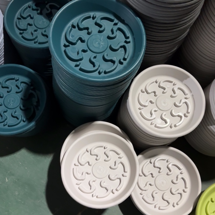 240托盘10个军绿色的