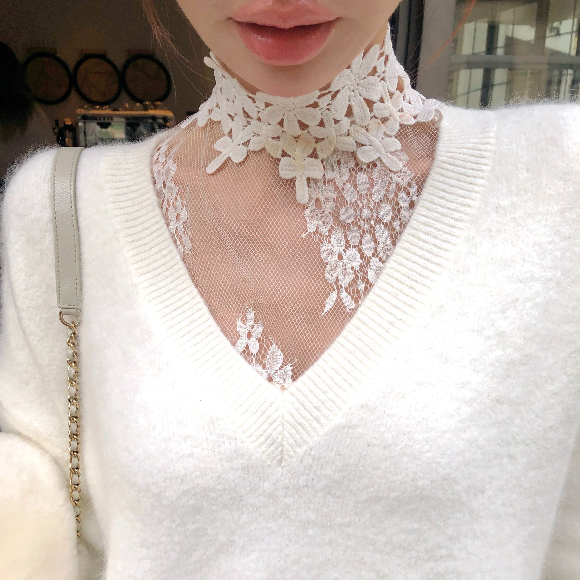 LI婉君【叠穿神器】25款高领绣花精致打底网纱蕾丝内搭LWJ24D4T2355