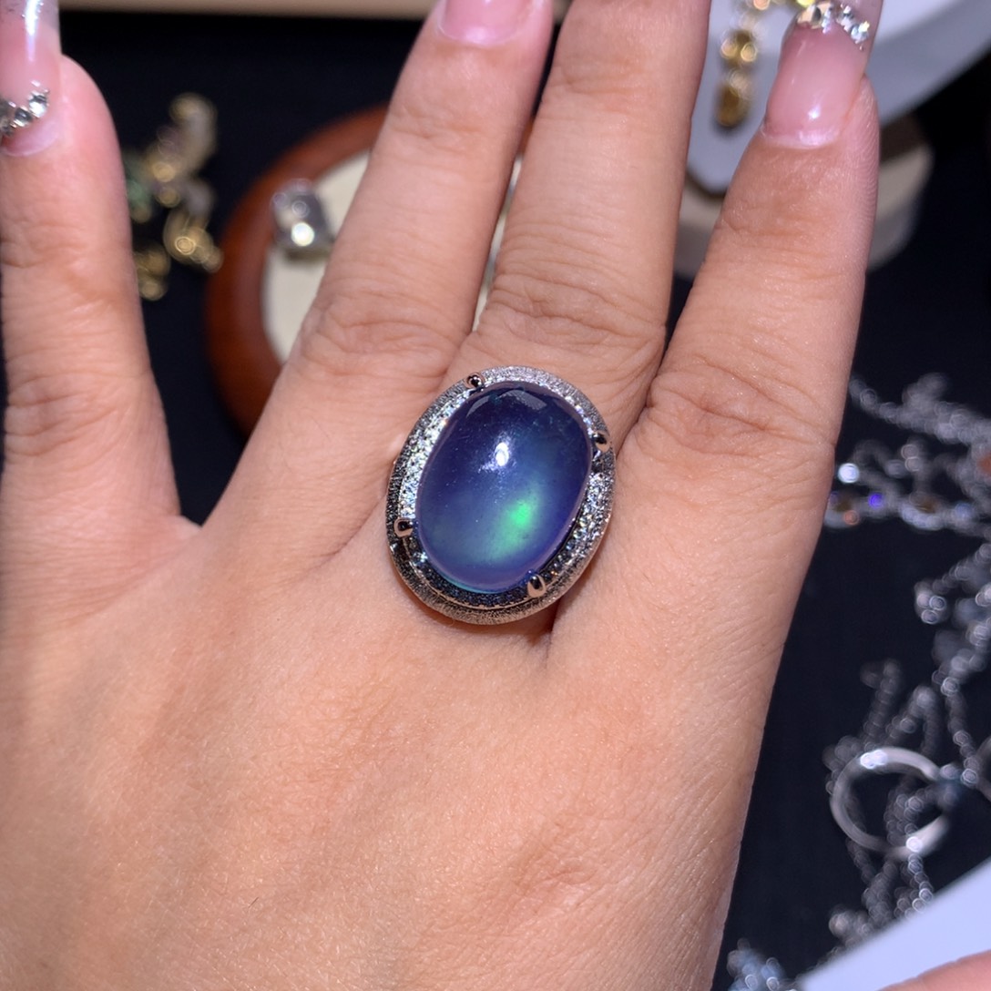 【闪购商品】水晶戒指银S925镶嵌文**素戒指