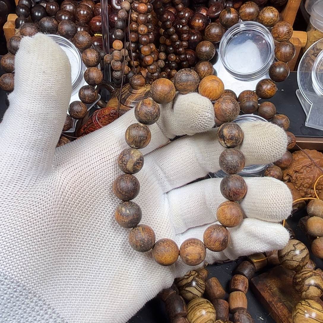 贡木12瑕疵圆珠手串定制福利