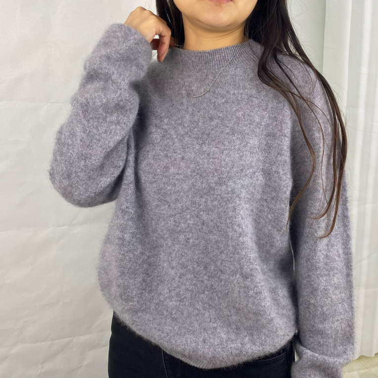 羊毛圆领衫女针织长袖打底衫保暖纯色半高领羊毛衫