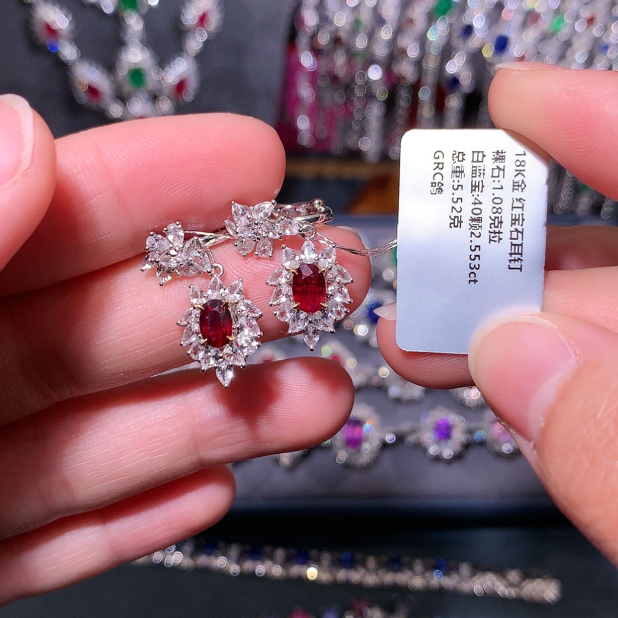 【闪购商品】红宝石耳钉18K金镶嵌