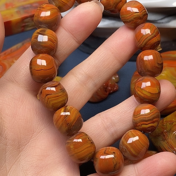 玛瑙/玉髓挂件未镶嵌天***！